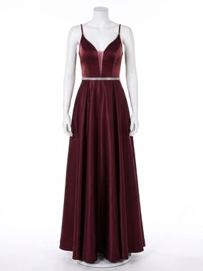 NEW CLARISSE sleeveless v-neck maxi dress in plum